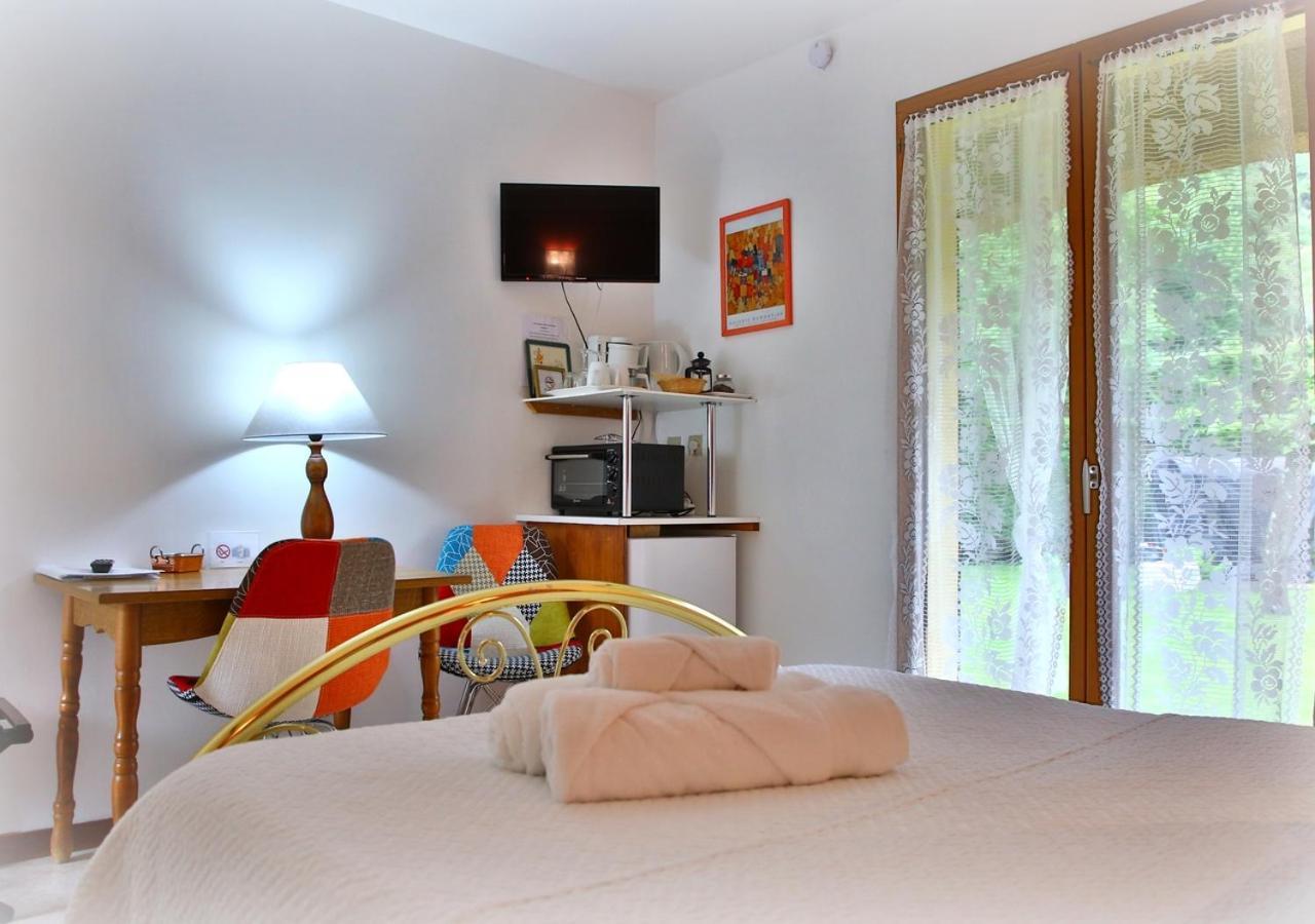Beau Vallon - Gite Et Chambres D'Hotes Pyrenees-Mediterranee - Pays Catalan Sahorre Екстериор снимка